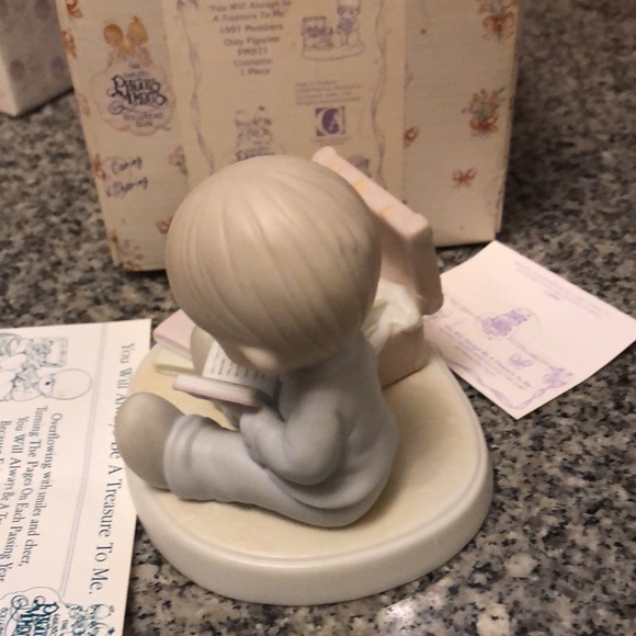 Precious Moments 1997 Members Only “You Will Always Be a Treasure to Me” - Picture 5 of 9